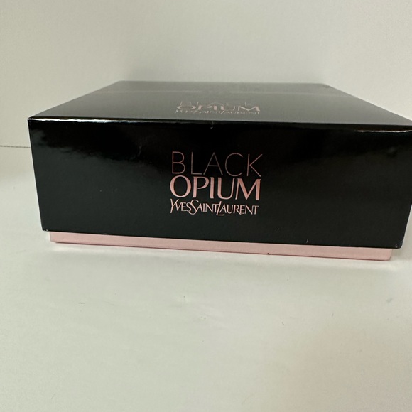 Yves, Saint Laurent black opium empty box Preloved - Picture 4 of 7